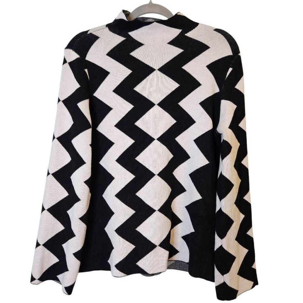 Investments Petites black and white sweater. PM. #812.